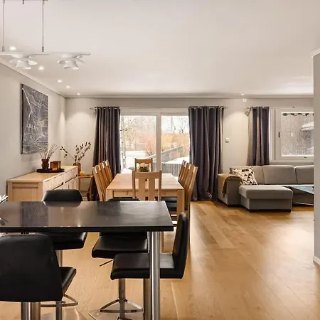 Feriehus 141sqm For Family I Free Parking I Bathtub
