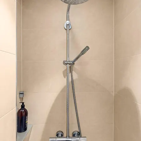 Holiday home 141sqm For Family I Free Parking I Bathtub Oslo